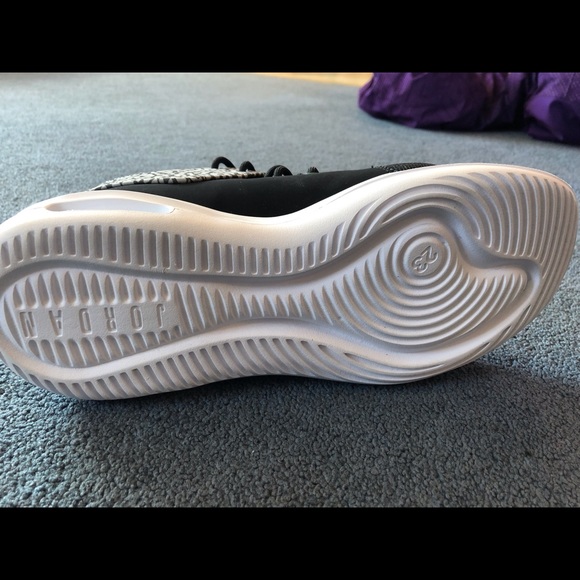 Air Jordan first class - Picture 3 of 3